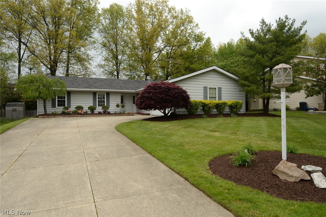Incredible Stow ranch! Just what you have been looking for. This impeccably maintained home offers 4 bedrooms,2 full baths and a great open floor plan. Large foyer with tile floor opens to the formal living room. Cozy family room has a gas fireplace and sliding glass doors out to the patio and access to the garage. Spacious kitchen has tons of counter space and breakfast bar. All appliances included! Off of the dining room is a beautiful sunroom. Three nice sized bedrooms and a master bedroom with master bath. Laundry closet off of the family room, washer and dryer included. Tasteful landscaping surrounds the home. There is a nice deck off of the sunroom as well as a patio off the side of the home. Beautiful back yard and a shed. Brand new electrical box, hot water tank 2 years, furnace serviced regularly, blown in insulation and central a/c.
This home won't last long! Call now for your private showing!