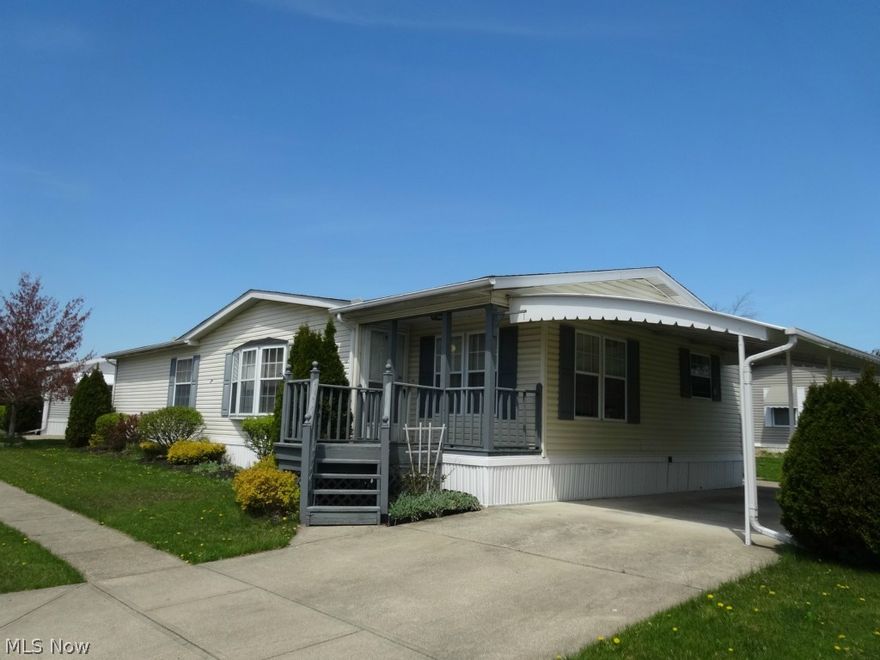 Check out the square footage on this home!! 1995 Parkwood model. *1,559 square feet* 2 bedrooms, 2 full baths, with den option. Large eat-in kitchen, plus formal dining room. Private in-suite Master bath with soaking tub and shower. Relax on your shady private full deck out back. Attached storage/workshop/tool area off of back deck. Newer Furnace, ONLY 2 years old, ** BRAND NEW ROOF WITH TEAR-OFF installed 4/2015** Quiet, private street in Columbia Park. Columbia Park is an age-specific, 55+ community. Sale is subject to Park approval. HOA is monthly lot rental fee. Pet restrictions. **Seller wants sold, make offer**