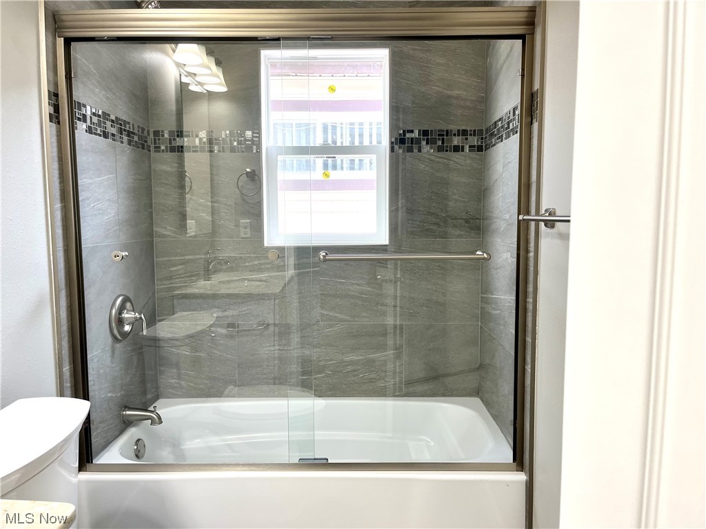 Sandusky Bus Mens Associ - Residential