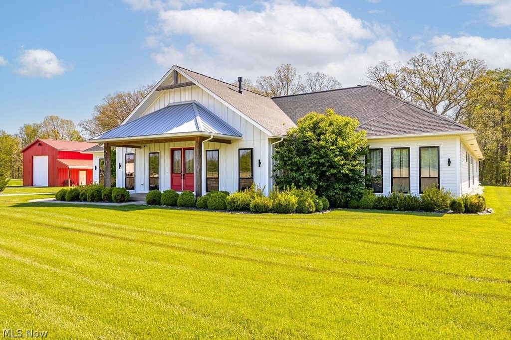 Photo of 20935 Indian Hollow Road, Wellington, OH 44090 (MLS # 5208900)