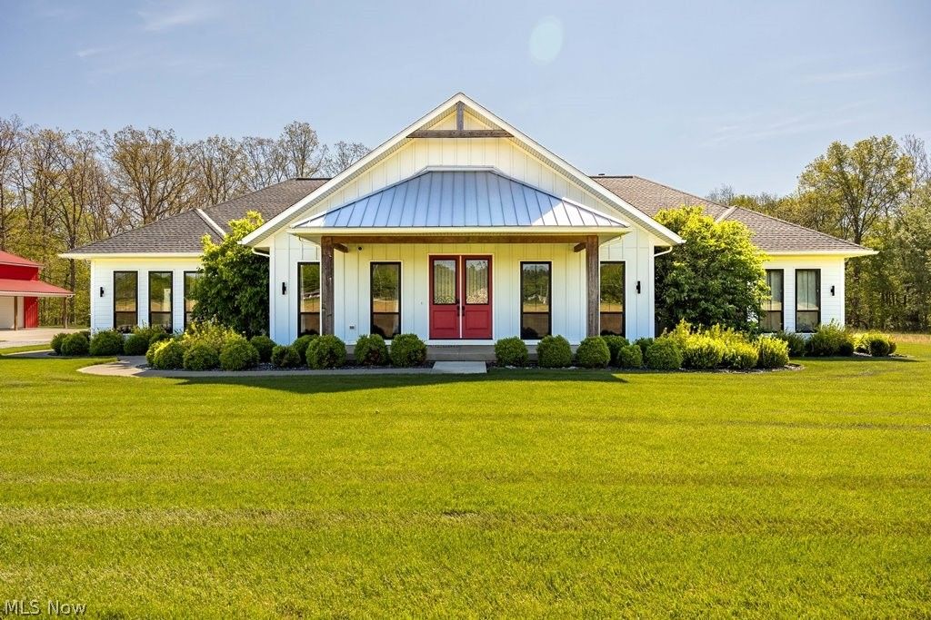 Photo of 20935 Indian Hollow Road, Wellington, OH 44090 (MLS # 5208900)