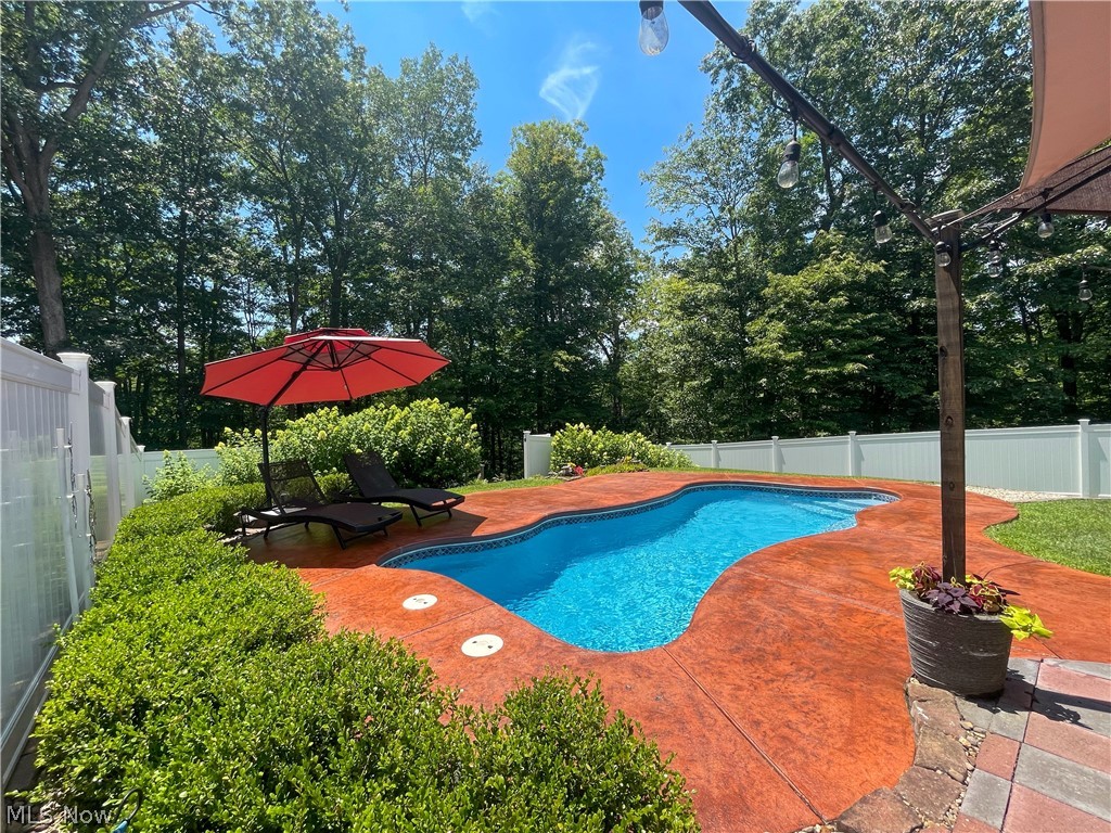 Holly Brooks - Residential