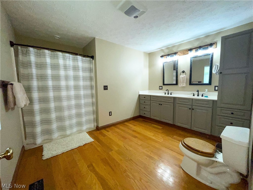 Holly Brooks - Residential