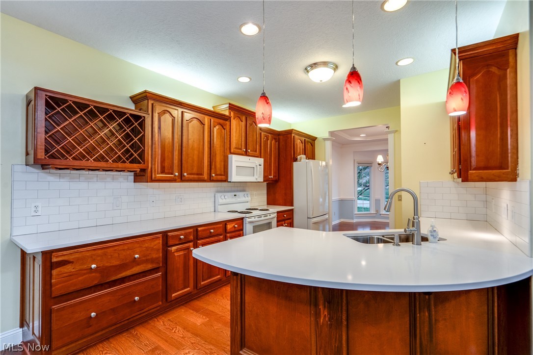 Villas/Saint James - Residential