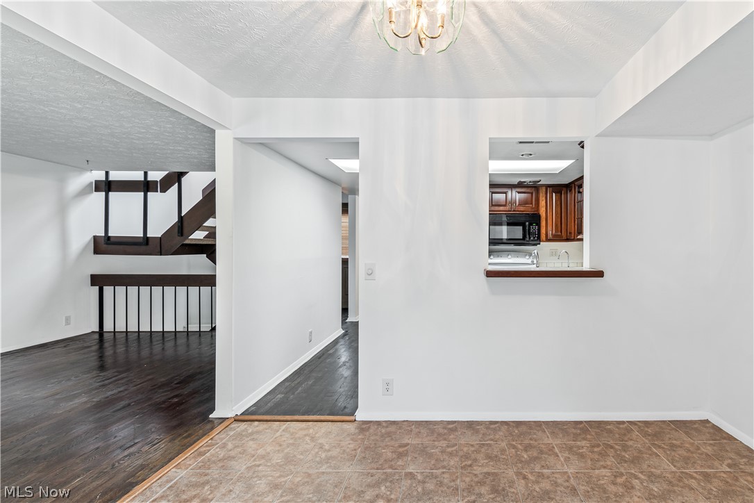 Great Oaks Condo - Residential