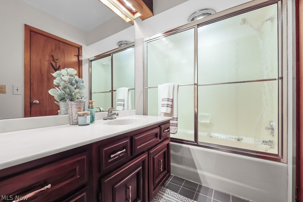 Medina - Residential