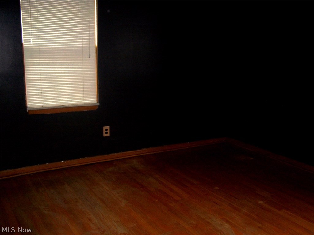 Woodview Manor Condo - Residential