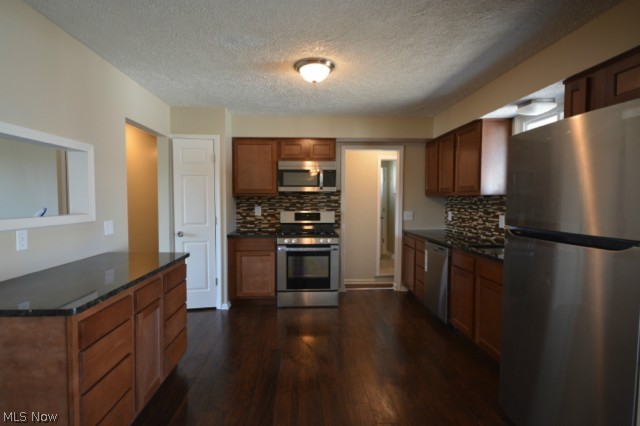 Richard 03 - Residential