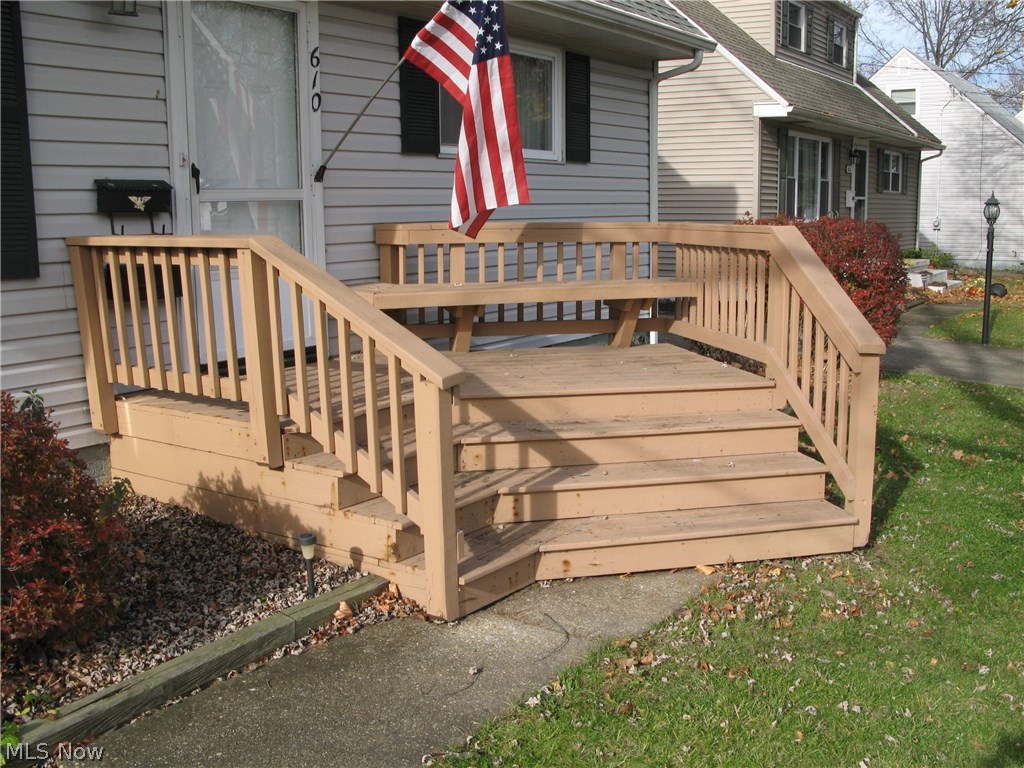 Louis Stile Sub - Residential