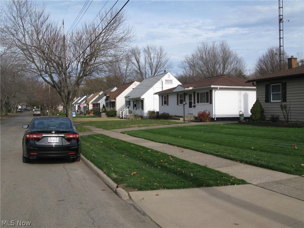 Louis Stile Sub - Residential