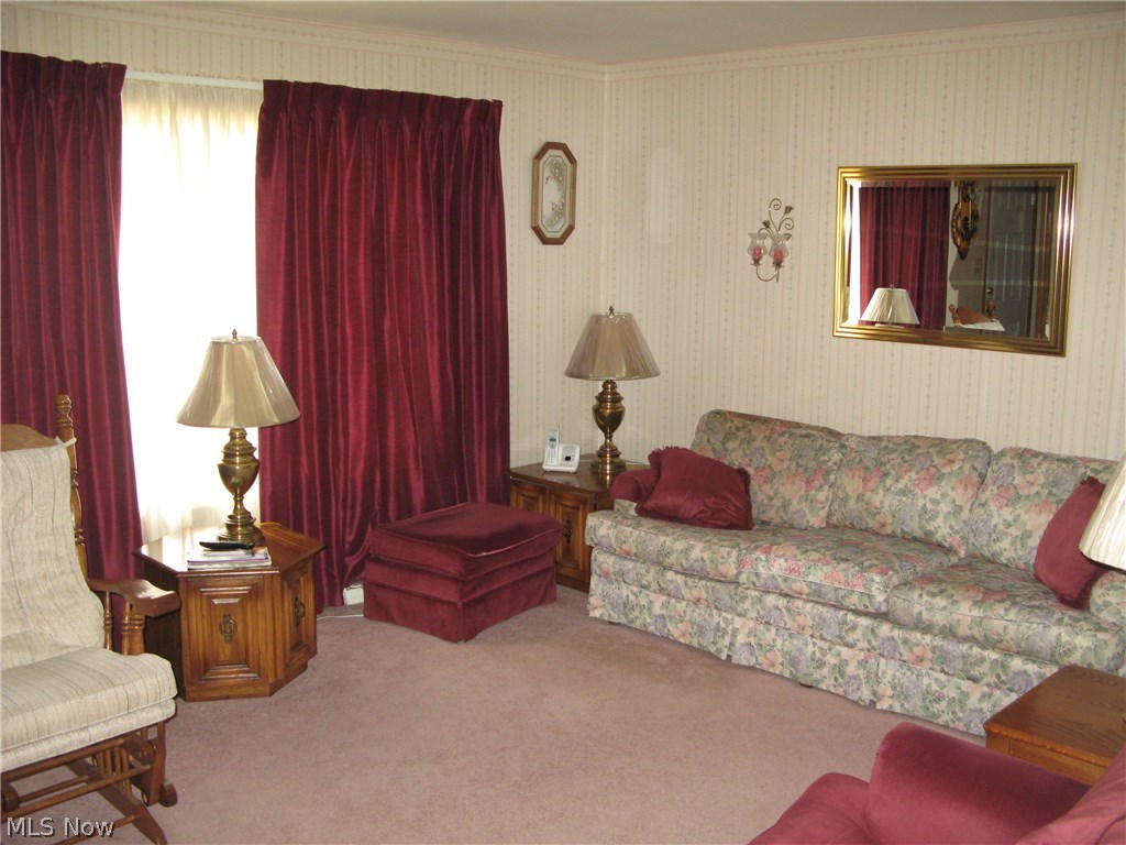 Louis Stile Sub - Residential