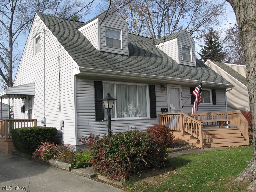 Louis Stile Sub - Residential