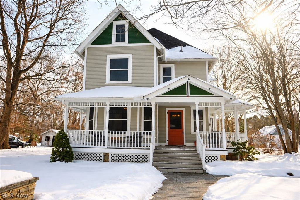 Photo of 6792 Bancroft Street, Hiram, OH 44234 (MLS # 5193086)