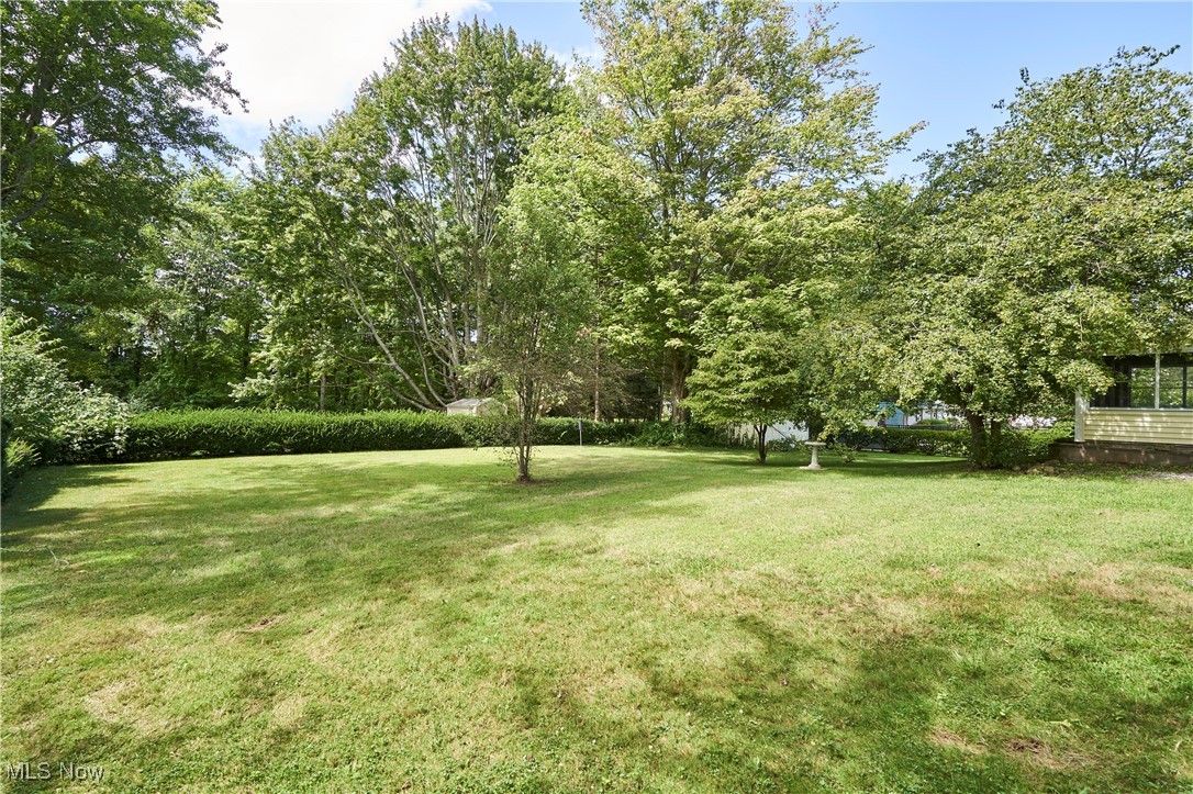 Geneva, Ohio 44041, United States, 4 Bedrooms Bedrooms, ,2 BathroomsBathrooms,Residential,Pending,198605