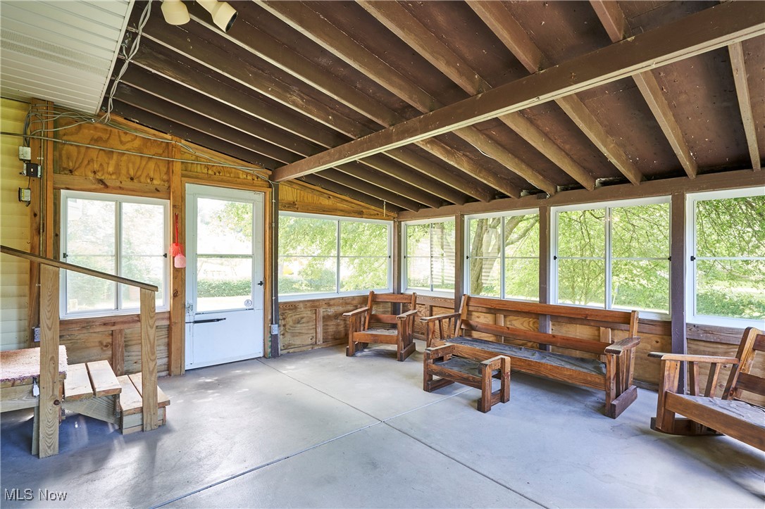 Geneva, Ohio 44041, United States, 4 Bedrooms Bedrooms, ,2 BathroomsBathrooms,Residential,Pending,198605