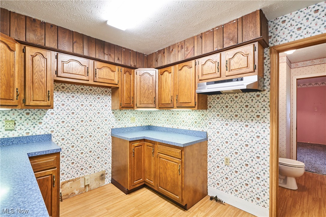 Geneva, Ohio 44041, United States, 4 Bedrooms Bedrooms, ,2 BathroomsBathrooms,Residential,Pending,198605