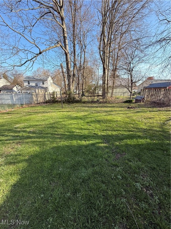 317 E 44th Street, Lorain, Ohio image 3