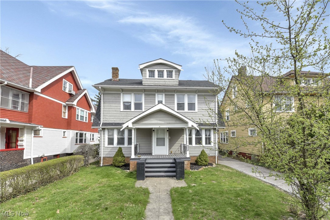 3313 E Overlook Road, Cleveland Heights, Ohio image 2