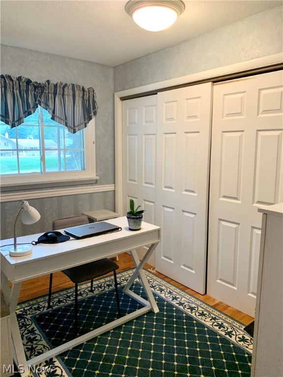 French Hollow 06 - Residential