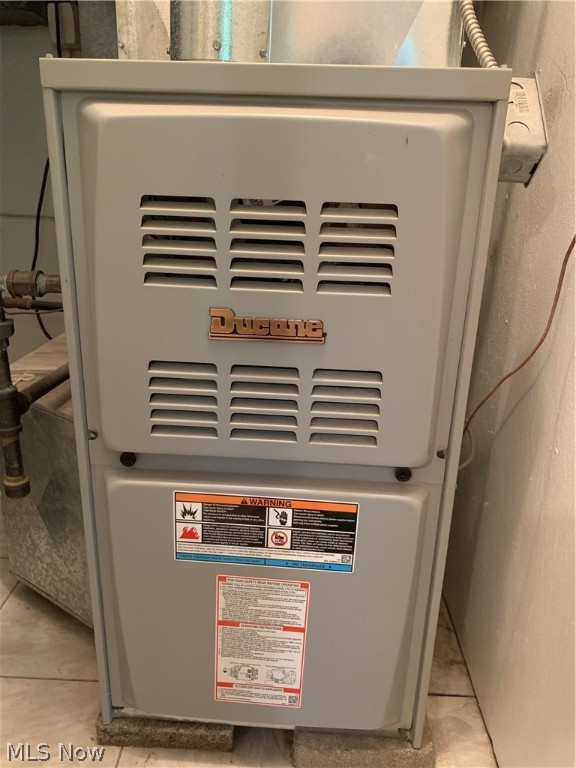 French Hollow 06 - Residential