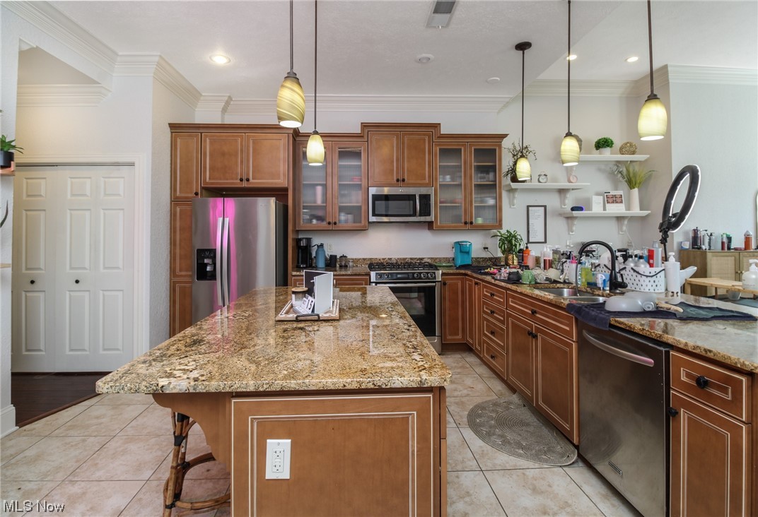 Crams - Commercial Sale