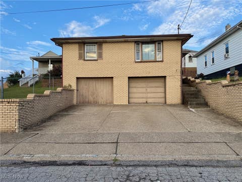 Photo for 112 Hardy Street