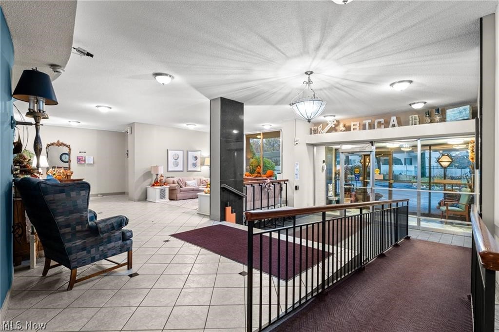 Bonneville Towers - Residential