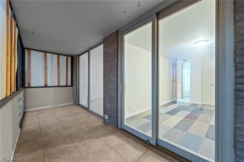 Bonneville Towers - Residential