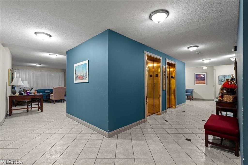 Bonneville Towers - Residential