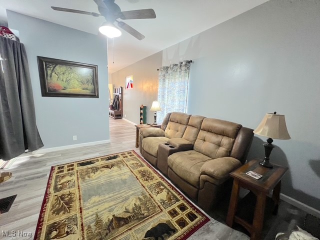 105 Mccook Avenue, Dennison, Ohio image 12