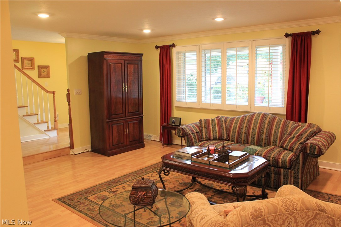 Engoglia - Residential