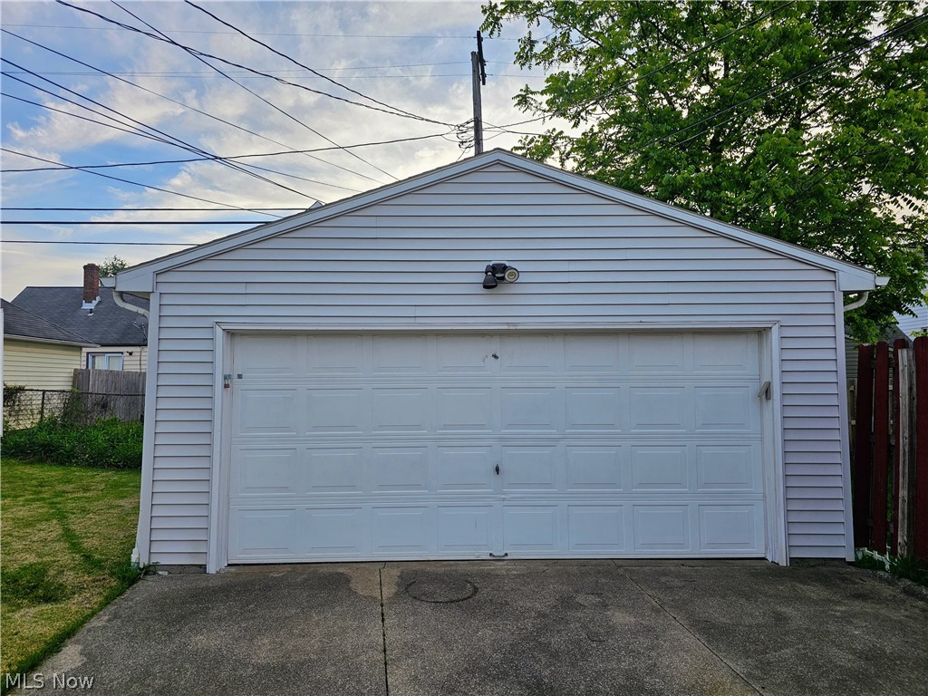 Garfield Pkwy - Residential