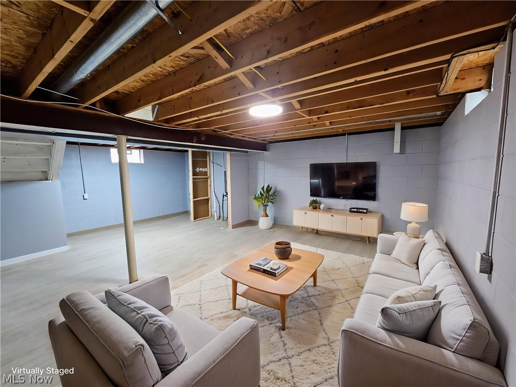 Garfield Pkwy - Residential