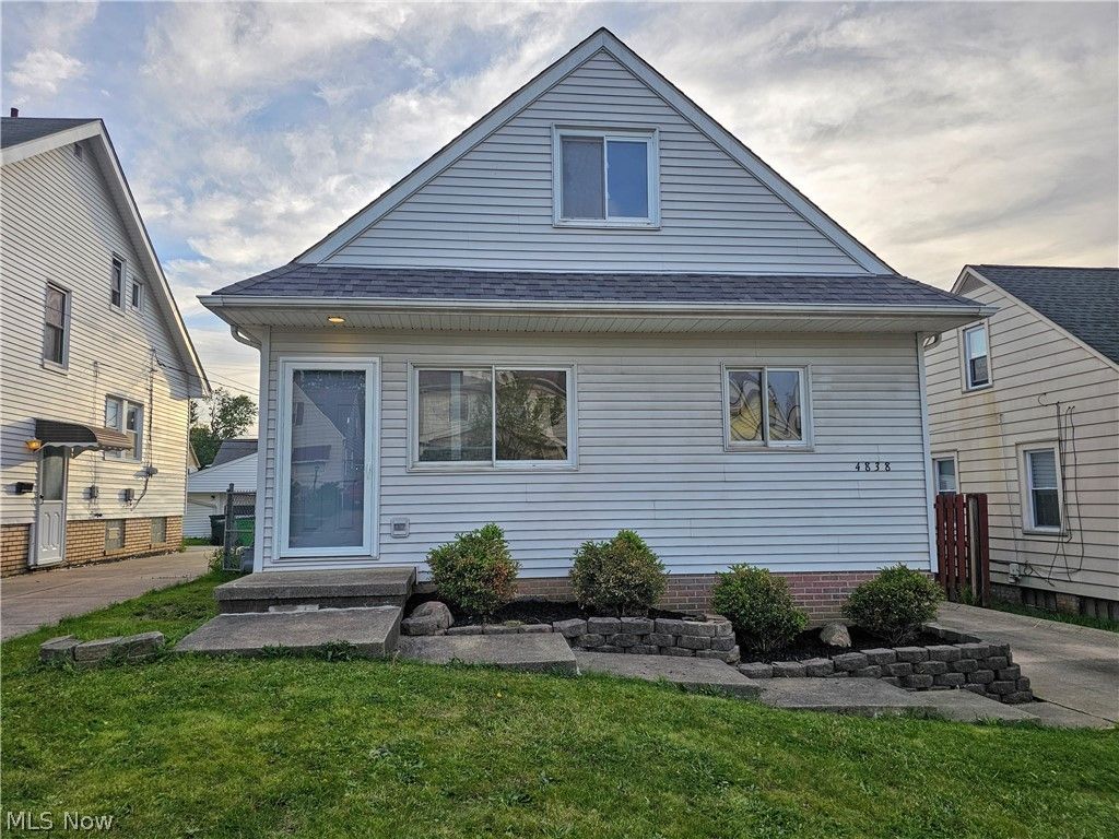 Photo of 4838 E 86th Street, Garfield Heights, OH 44125 (MLS # 5210870)