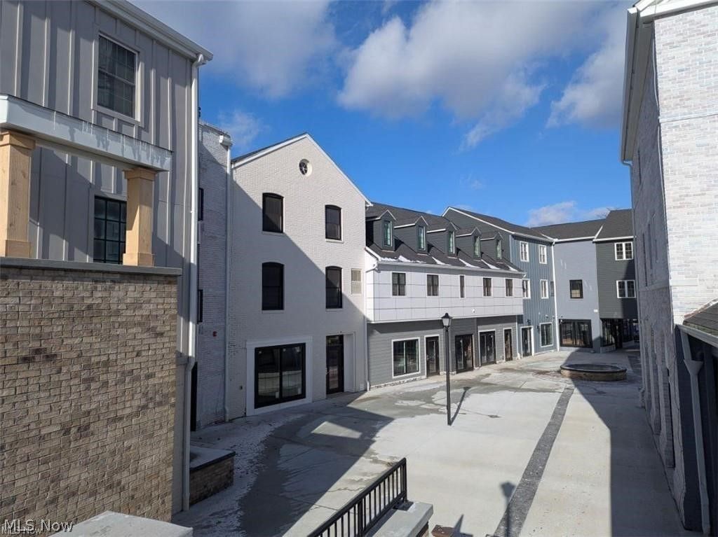 Photo of 1300 Weathervane Lane #219, Akron, OH 44313 (MLS # 5191149)