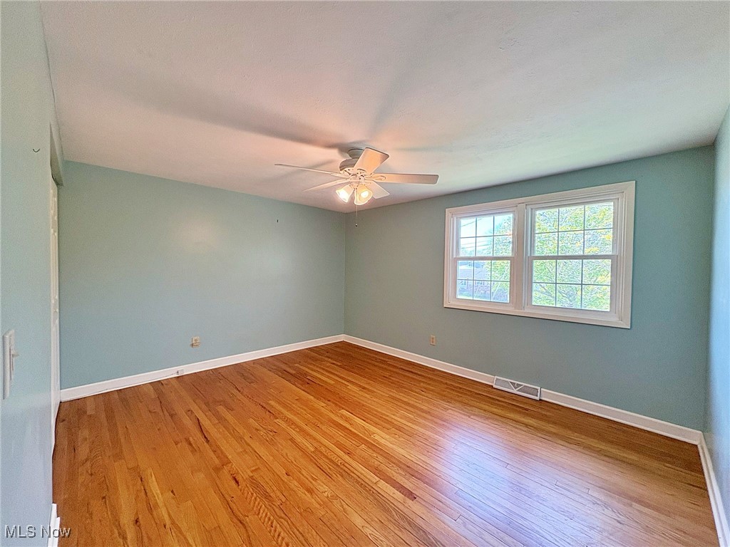 417 Windsor Drive, Elyria, Ohio image 19
