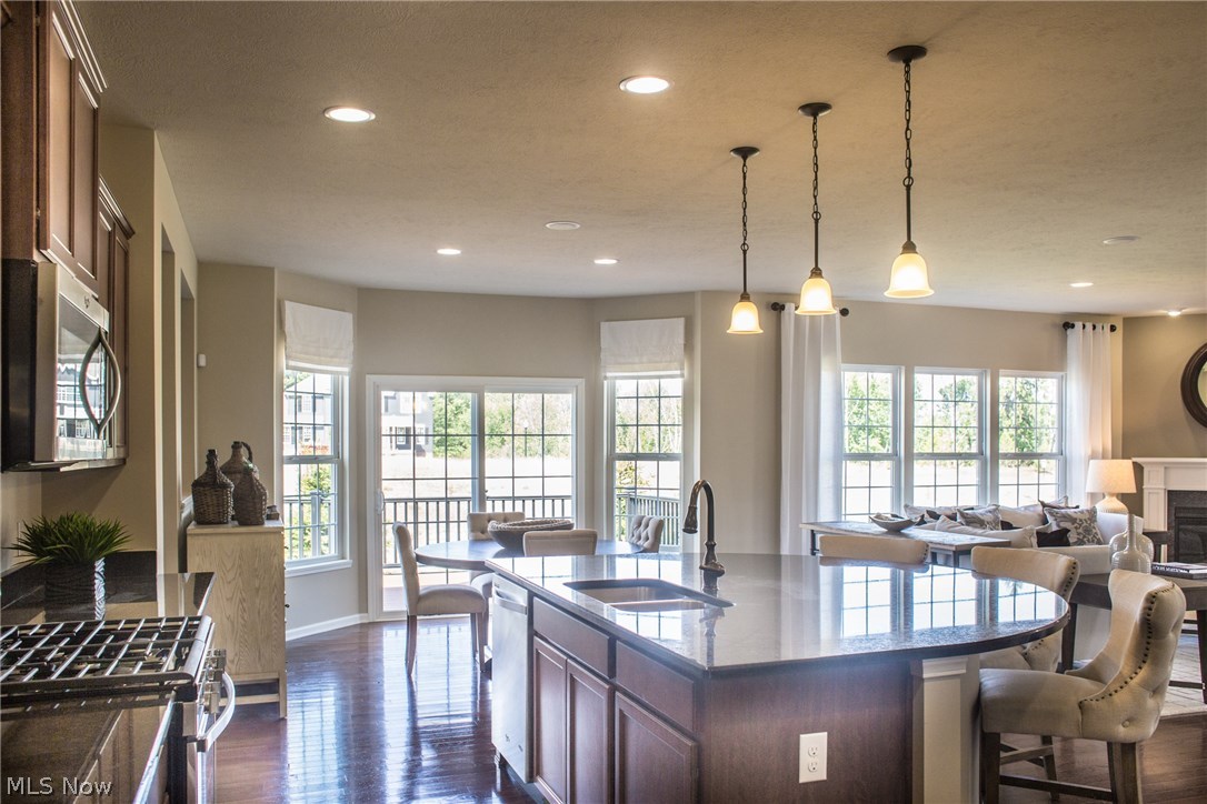 Hawthorn of Aurora - Residential