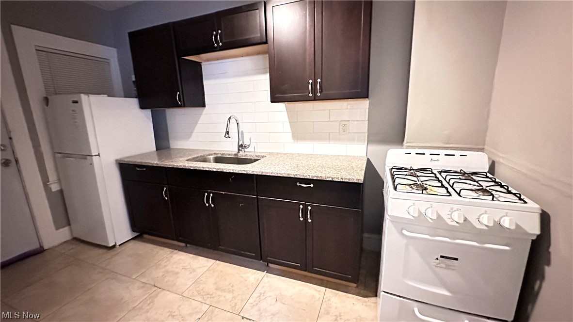 Windermere 03 - Residential Income