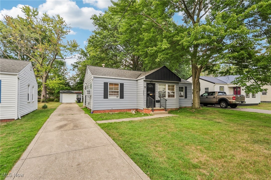 Green Belvoir Housing - Residential