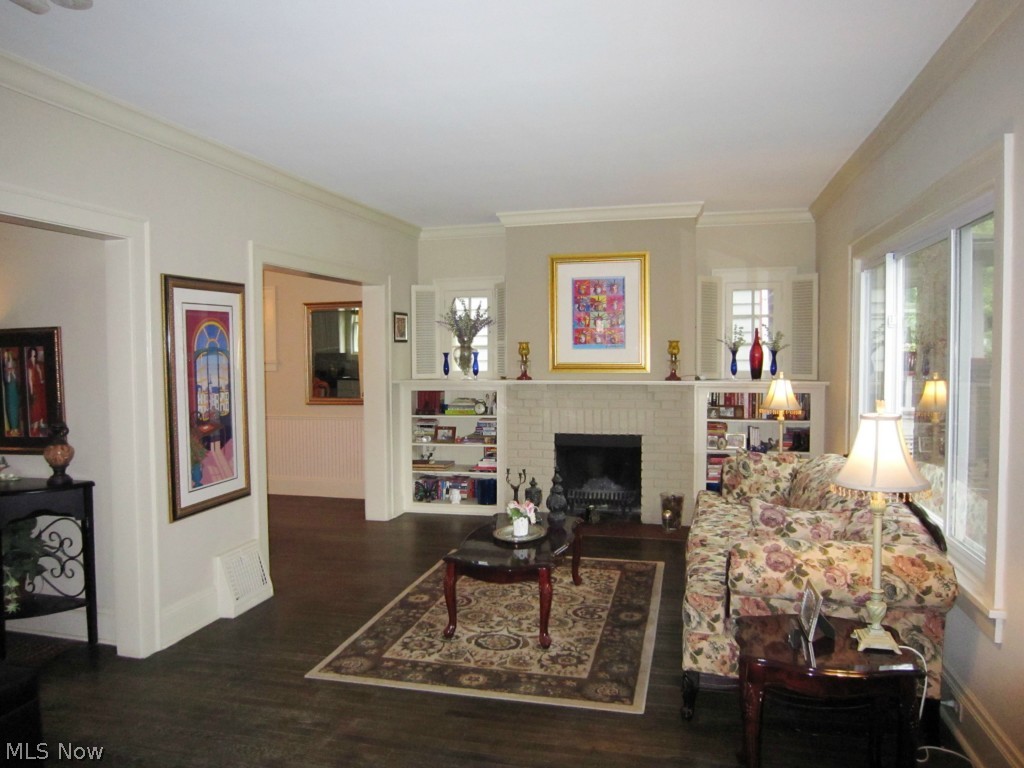 Shaker Allotment Companys - Residential