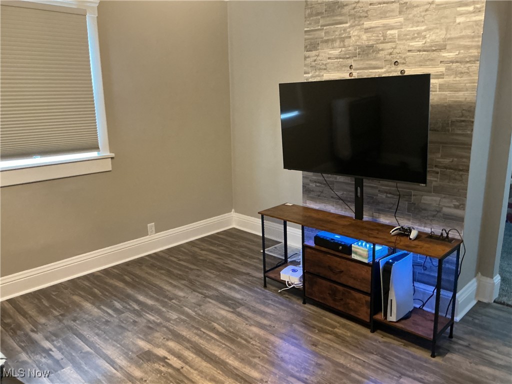 Coshocton County Agricultural - Residential