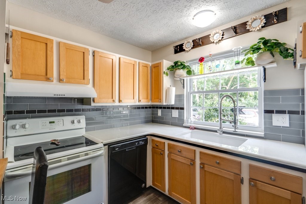 Village In T - Residential