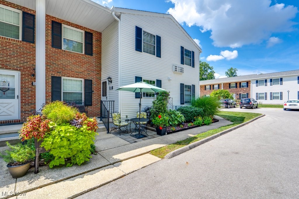 Village In T - Residential