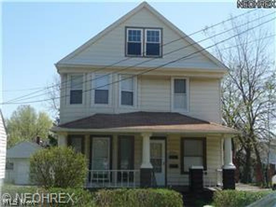 Newly remodeled 6 Bedroom 2 family home! Great for owner occupant or Investment Property