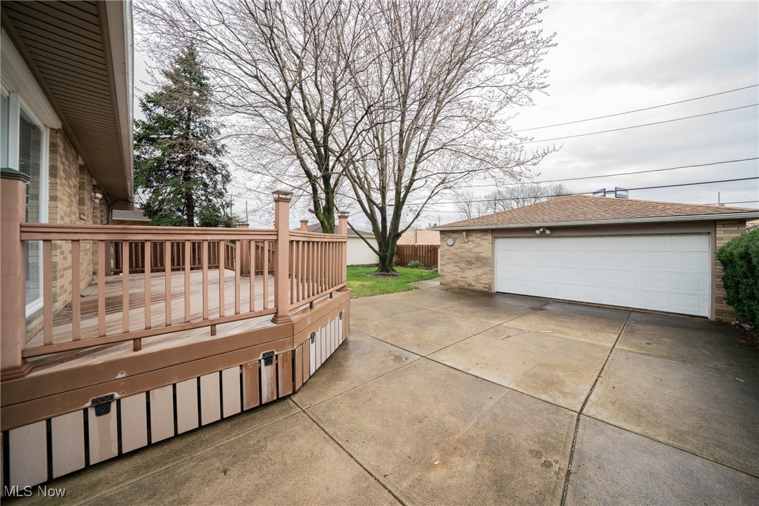 9913 Shady Lane, Cleveland, Ohio image 29