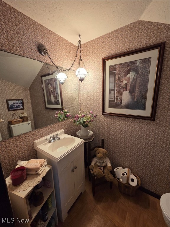 Addington Place Condo Ph 04 - Residential