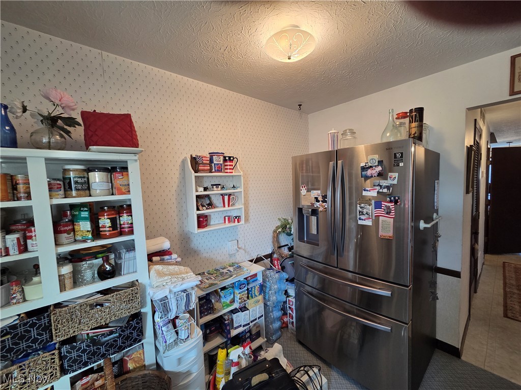 Addington Place Condo Ph 04 - Residential