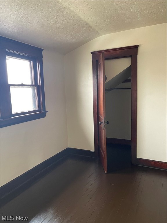 W J Lang Denison Ave - Residential