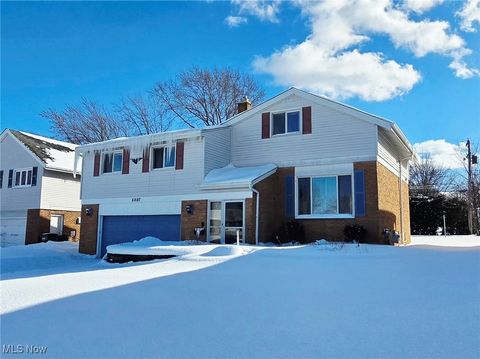 5507 Hollywood Drive Parma OH 44114