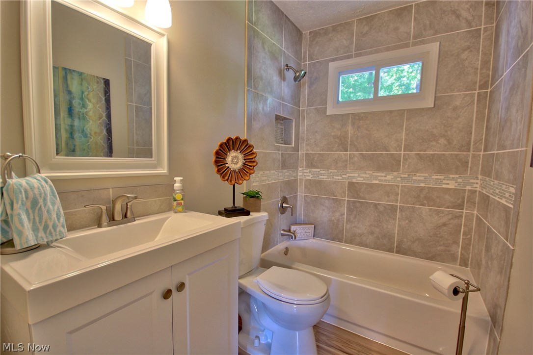 Heslop Morning View - Residential